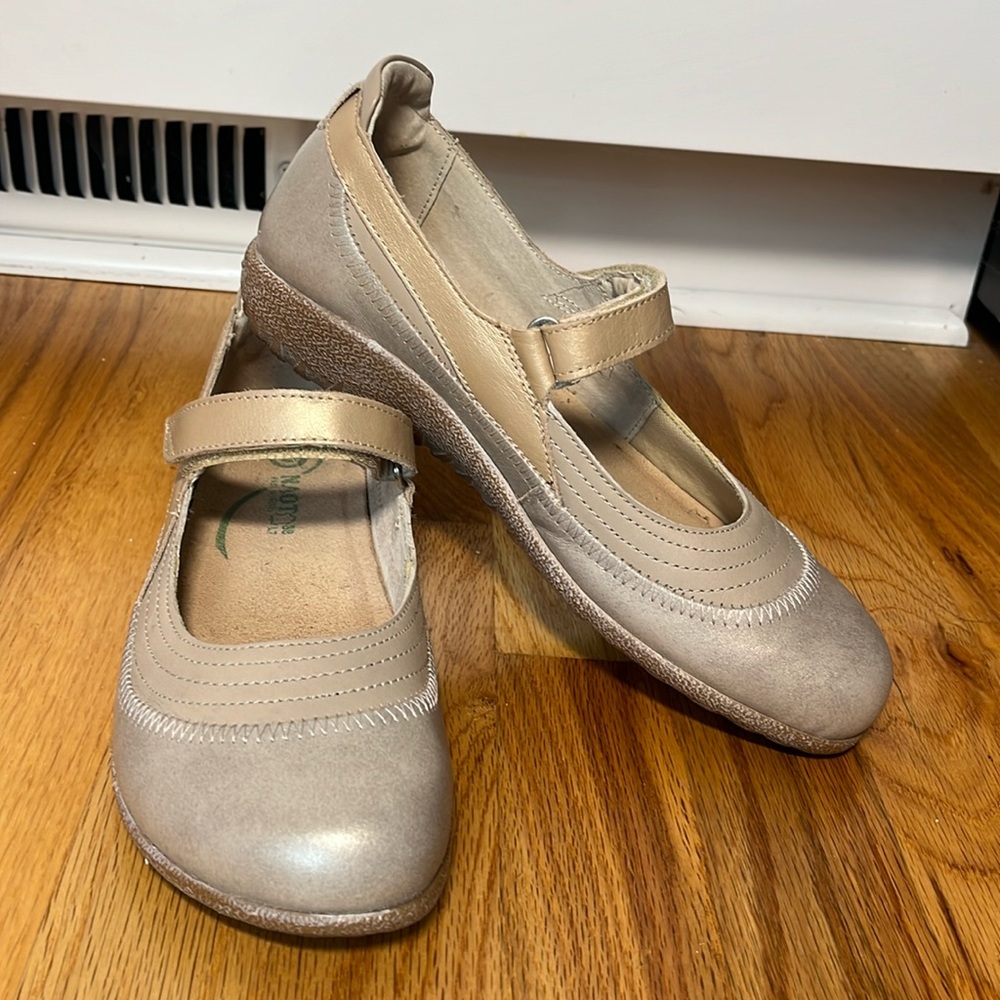 Naot Women’s Kirei Mary Jane Shoes Size 38 (US 7.5)